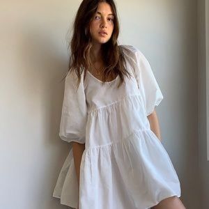 White Aritzia fantasy taffeta babydoll dress